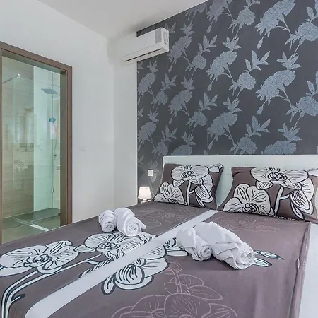 Mala Holiday home