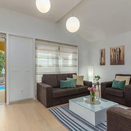 Mala Holiday home